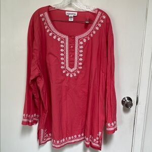 Silhouette Coral Tunic with White Detailing
